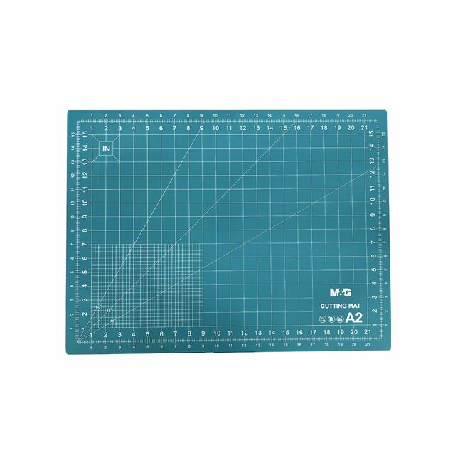 BASE DE CORTE M&amp;G A2 42 X 59.4 CM.